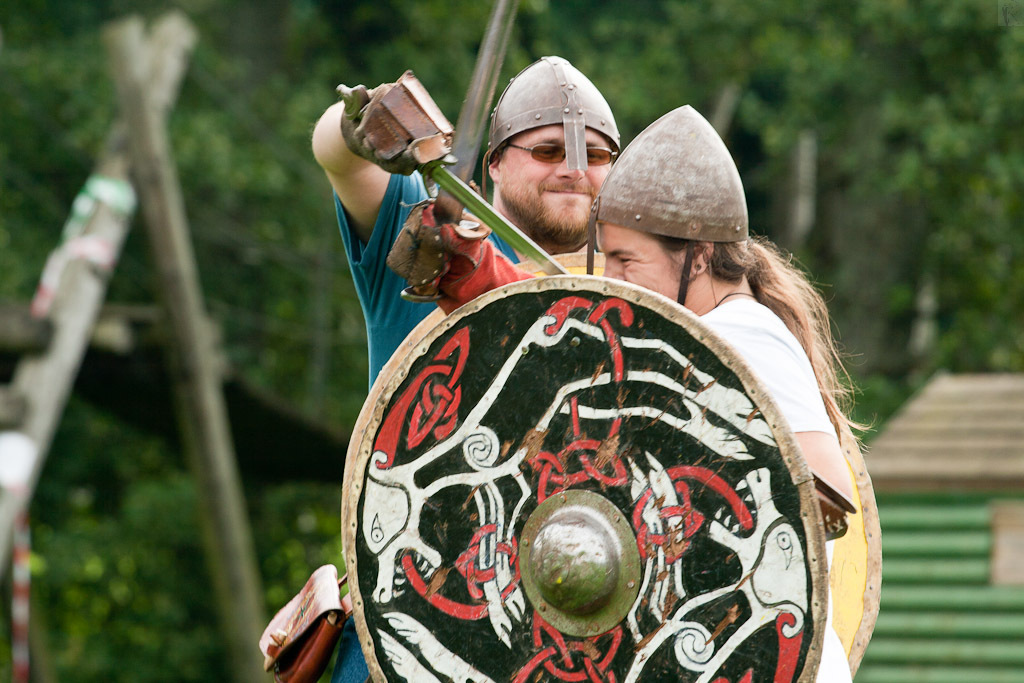 photographybyduncanholmes_4961259370_LargsVikingFestival (19 of 70).jpg